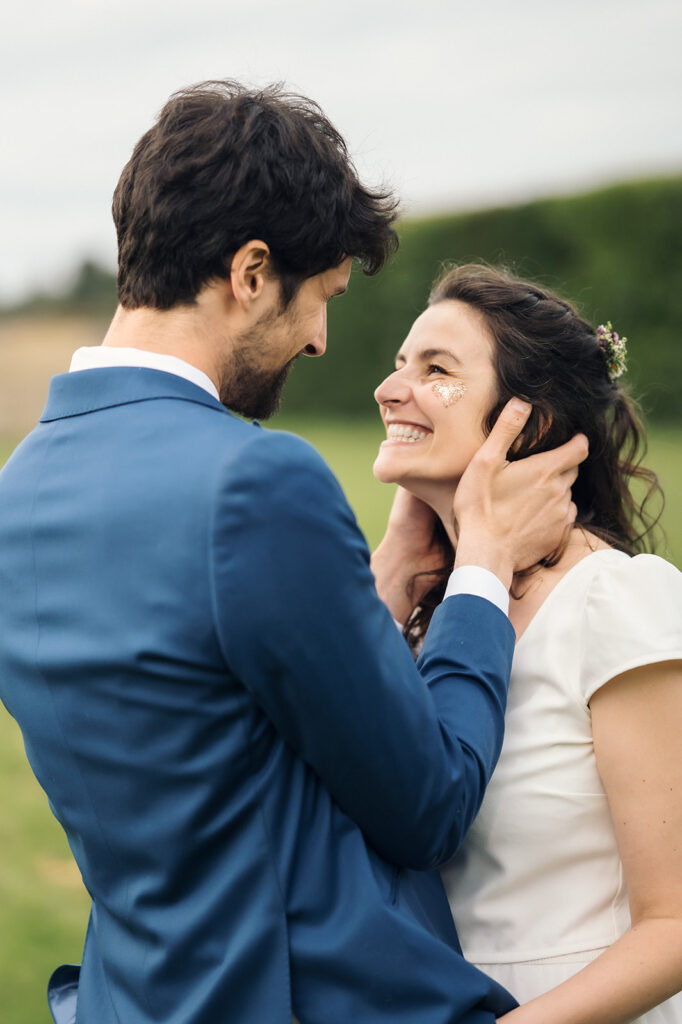 Photographe de mariage Beaujolais Bar à Paillettes